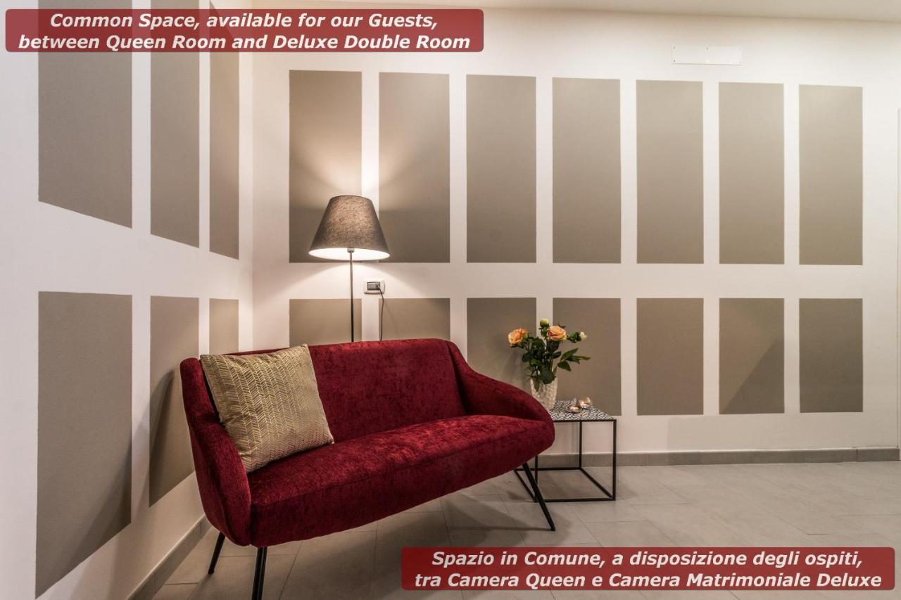4 Star Boutique Rooms Bolonia Exterior foto