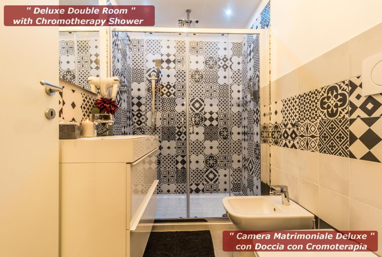 4 Star Boutique Rooms Bolonia Exterior foto
