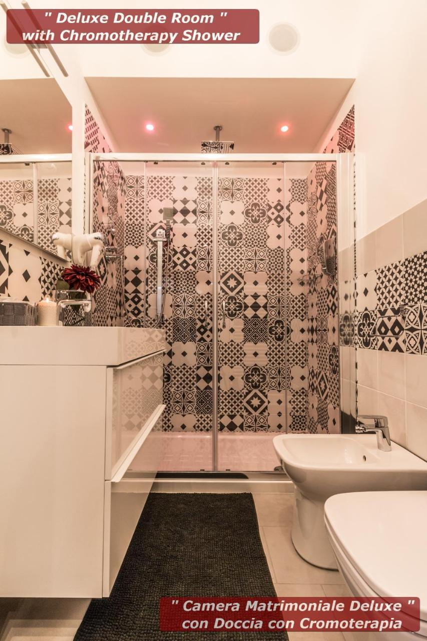 4 Star Boutique Rooms Bolonia Exterior foto
